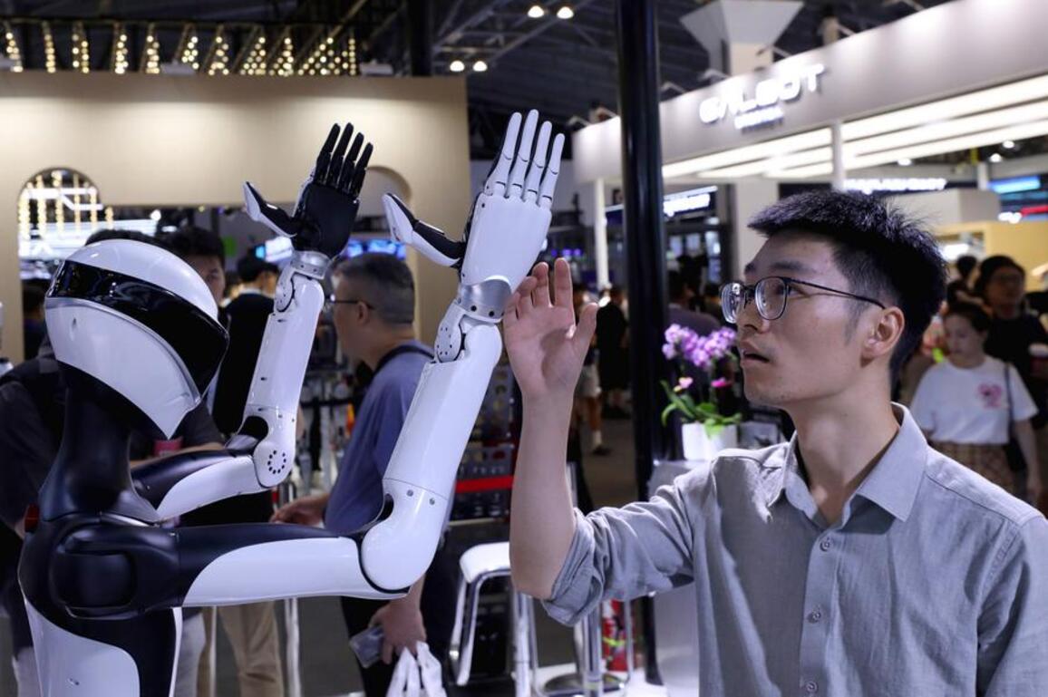 "AI Plus" injects new vitality into China's high-quality growth