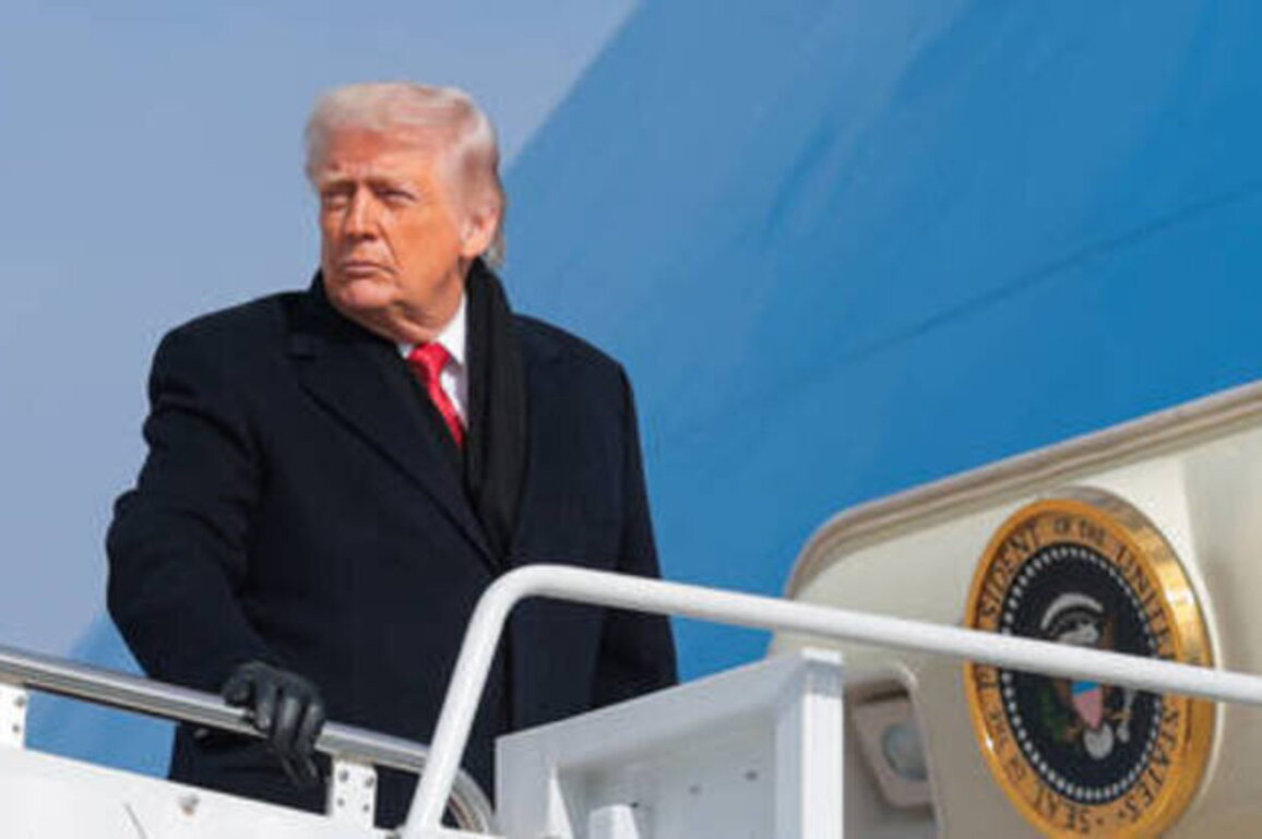 Trump's flight to Davos turns back after 'electrical issue'