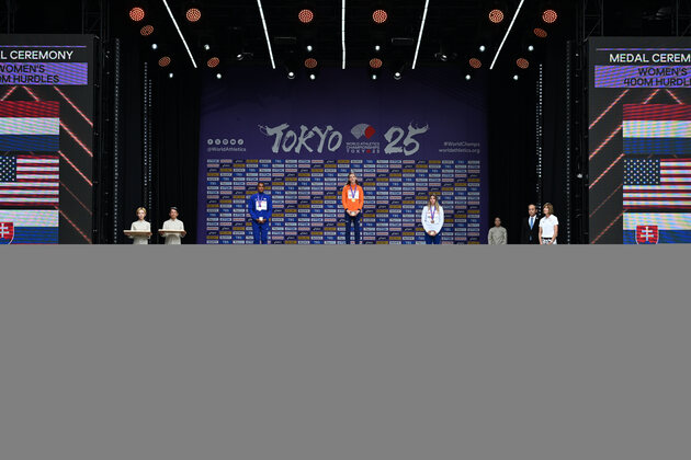 (SP)JAPAN-TOKYO-ATHLETICS-WORLD ATHLETICS CHAMPIONSHIPS-WOMEN'S 400M HURDLES-AWARDING CEREMONY