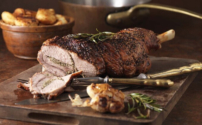 The NSA is urging shoppers to support the UK sheep industry this Easter