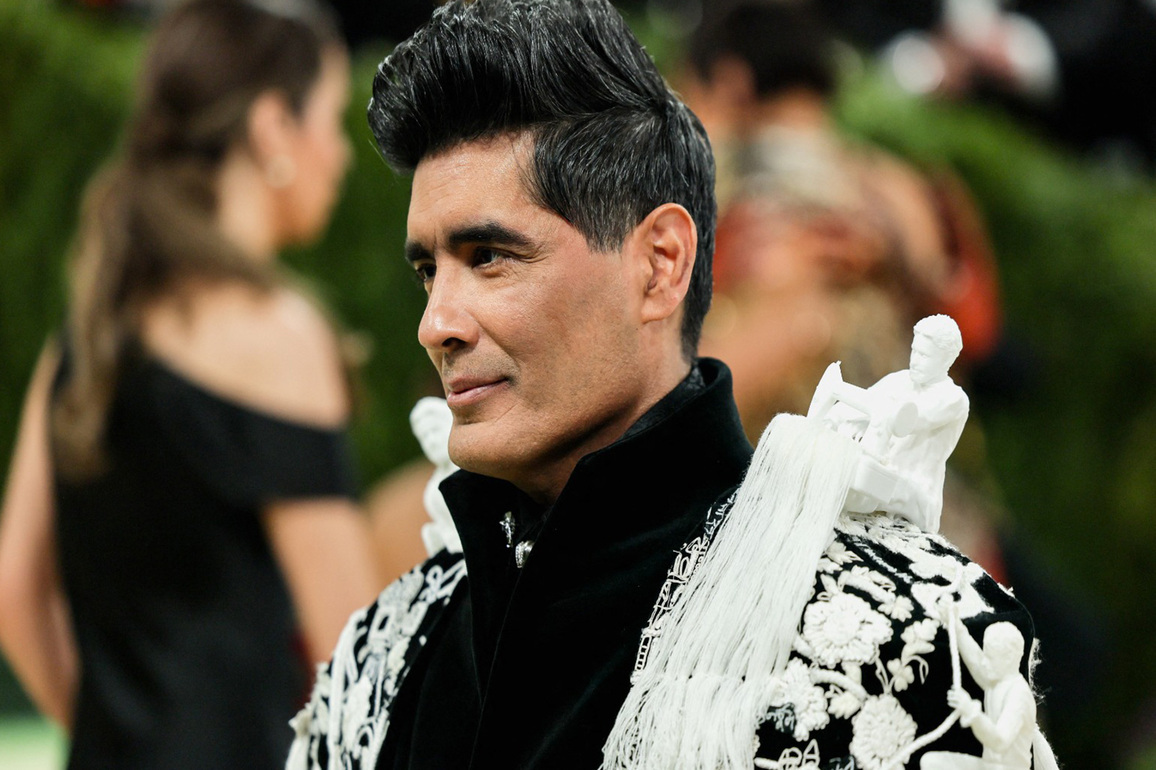 Manish Malhotra returns to Met Gala for second time, gives tribute to Mumbai through his ensemble