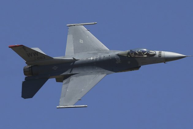 Pentagon: State Dept Approves Possible $8B Fighter Jet Sale to Taiwan