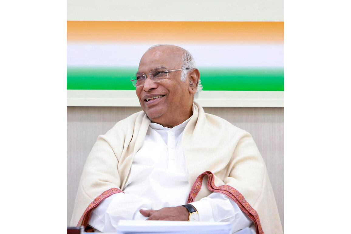 "Visionary humanist, poet and philosopher": Mallikarjun Kharge pays tribute to Rabindranath Tagore on his birth anniversary