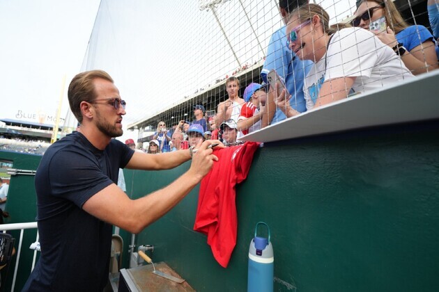 FIFA World Cup 2026: Harry Kane, England teammates spend recovery day at Kansas City Royals game
