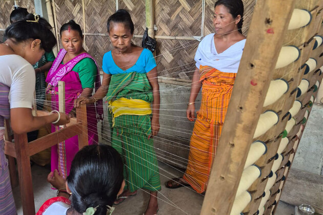 Assam: Women weavers participate in training session on modern warping technology in Manas National Park