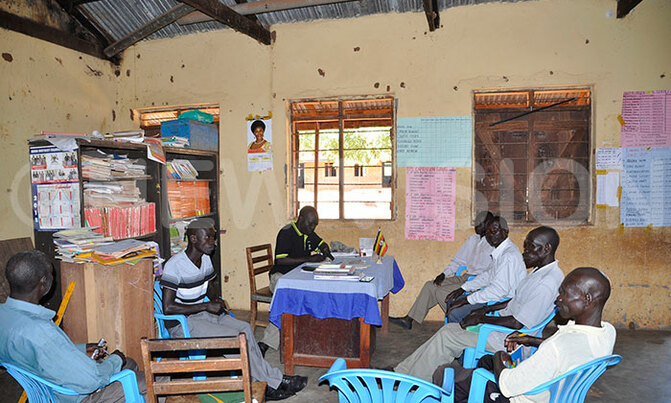 Emvenga Primary School has no head teacher's office Emvenga Primary School has no head teacher's office