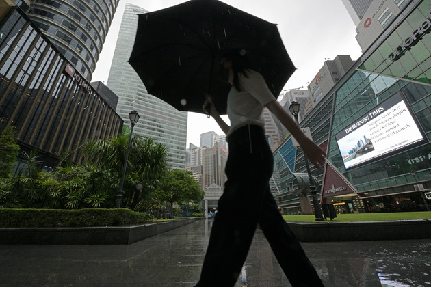 SINGAPORE-ECONOMY-FIRST QUARTER-RISE