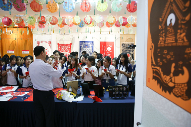 MYANMAR-YANGON-CHINESE PAPER-CUTTING EXHIBITION