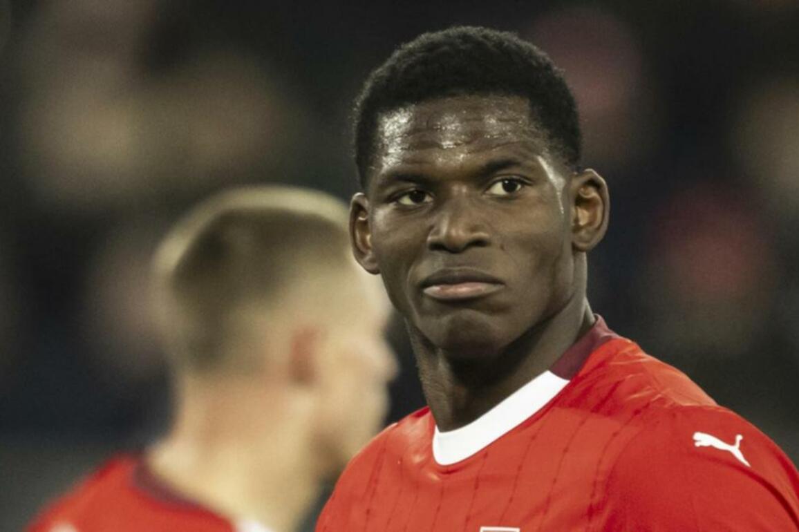 Monaco down Marseille, close on Champions League spot