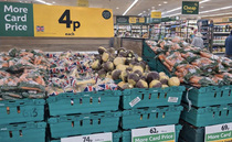 Major UK supermarkets criticised after reducing price of veg to 4p over Easter
