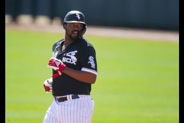 White Sox expect Eloy Jimenez to return to lineup Monday