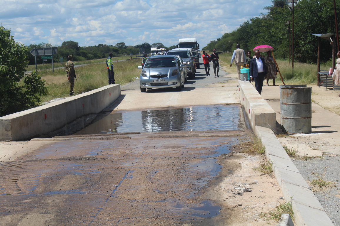 BOTSWANA-FMD OUTBREAK-DISINFECTION