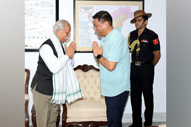 Arunachal Pradesh CM Pema Khandu calls on Governor Parnaik; discuss education, ongoing developmental projects