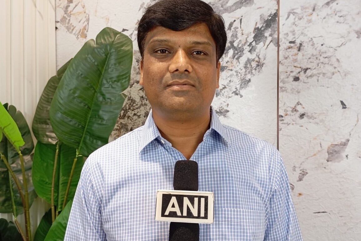 "Hope to get reply very soon from CEC": Telangana PIL petitioner seeks exact voting time on VVPAT slips