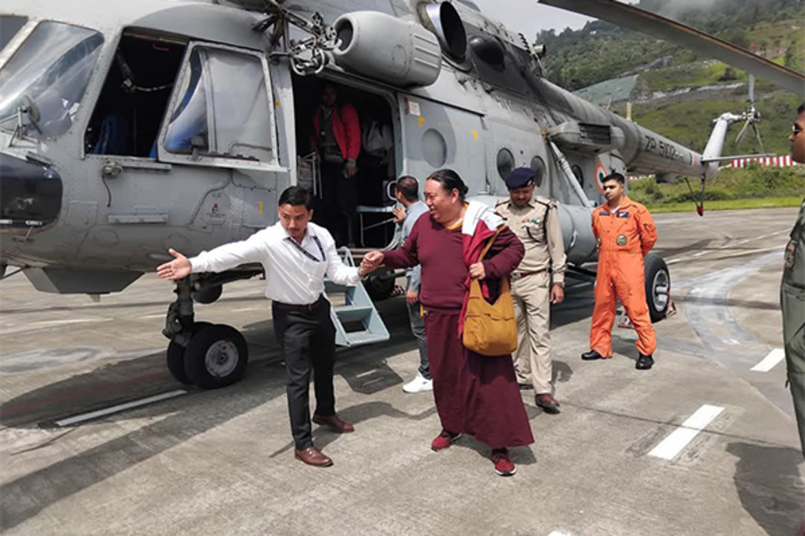 Sikkim: First batch of tourists from Chaten successfully evacuated at Pakyong Airport