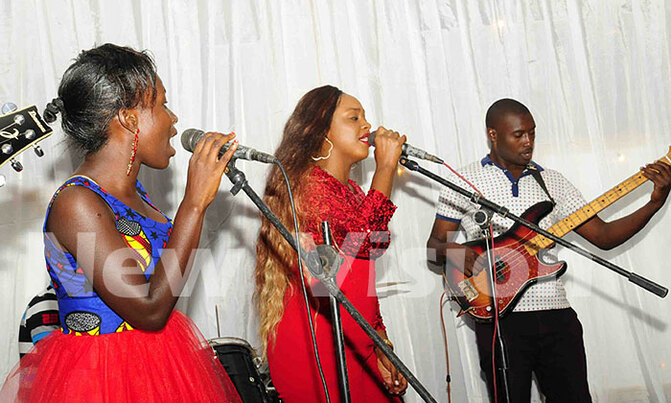 Rema, Mesach in thrilling Boxing Day performance Rema, Mesach in thrilling Boxing Day performance