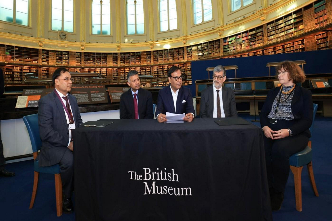 Assam CM signs "letter of intent" to bring Vrindavani Vastra from British Museum on loan