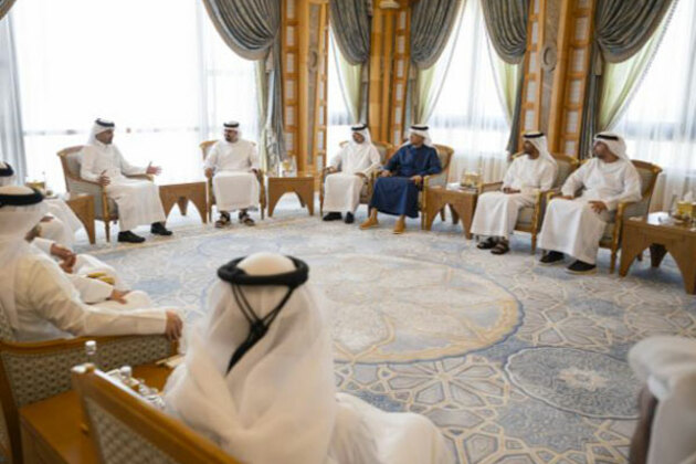 Theyab bin Mohamed bin Zayed receives Qatari Minister of Transport