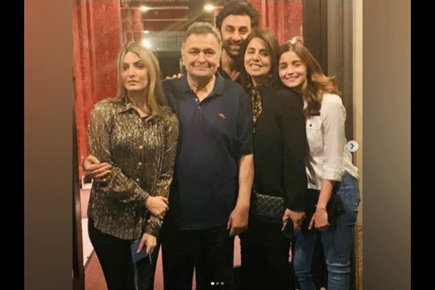 Rishi Kapoor receives special guests in New York