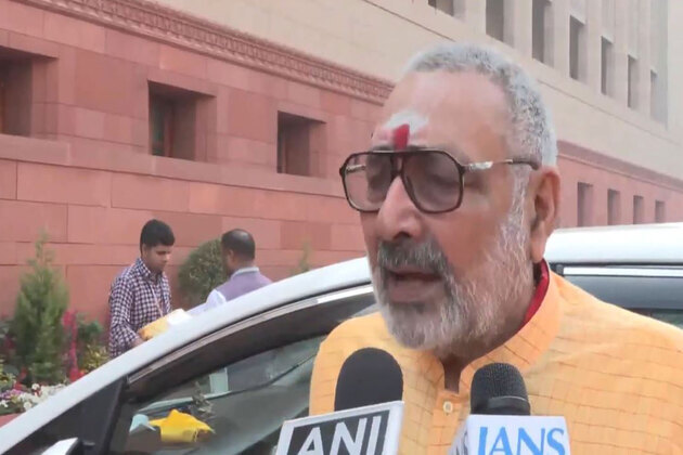 Union Minister Giriraj Singh's 'Last Mughal emperor Bahadur Zafar' dig at Rahul Gandhi