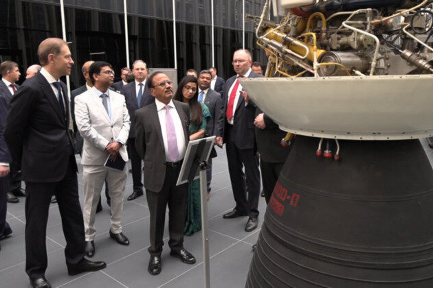 Indian national security adviser tours Russian space center