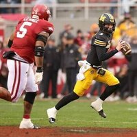 Missouri rushes for 322 yards in win over Arkansas