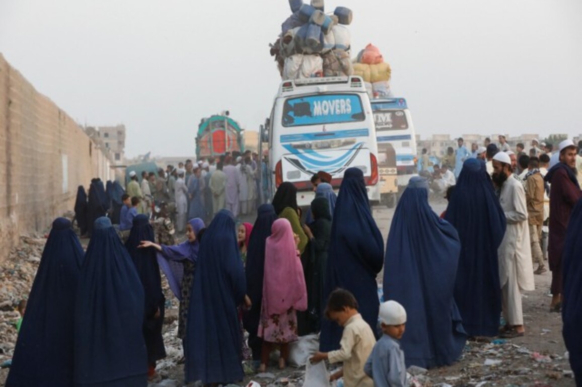Pakistan to deport Afghan nationals as PoR cards expire