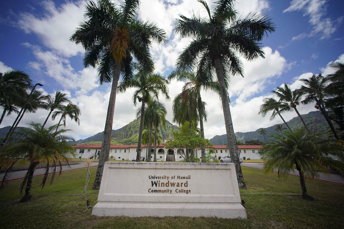 Hawaii Lacks Resources For Homeless College Students - Honolulu Civil Beat