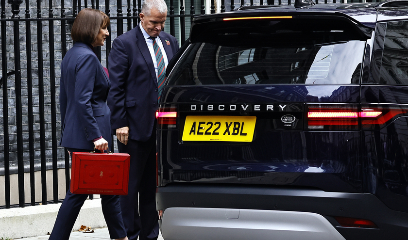 © Sean Aidan Calderbank / shutterstock