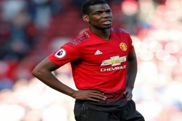 Bryan Robson wants Paul Pogba to make his own decisions