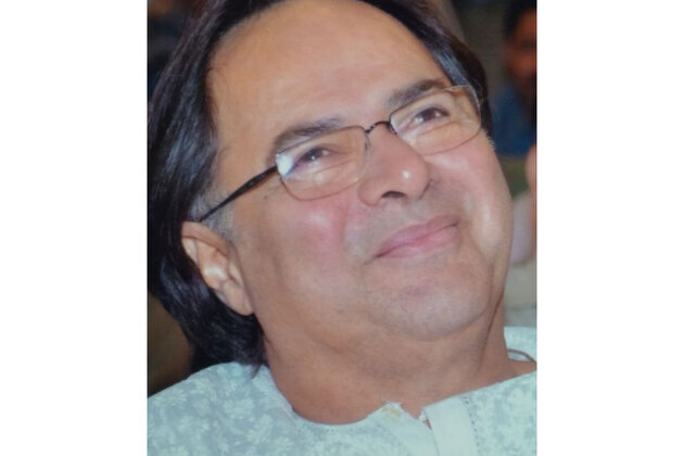 Shabana Azmi remembers her "college mate", veteran actor Farooq Sheikh on birth anniversary