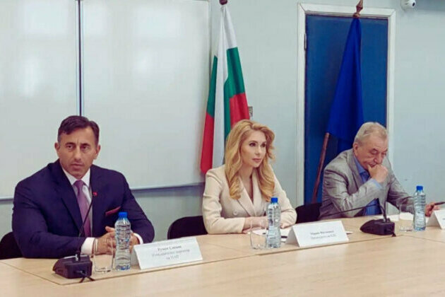 Bulgaria Unites Watchdogs to Curb Price Hikes Ahead of Eurozone Entry