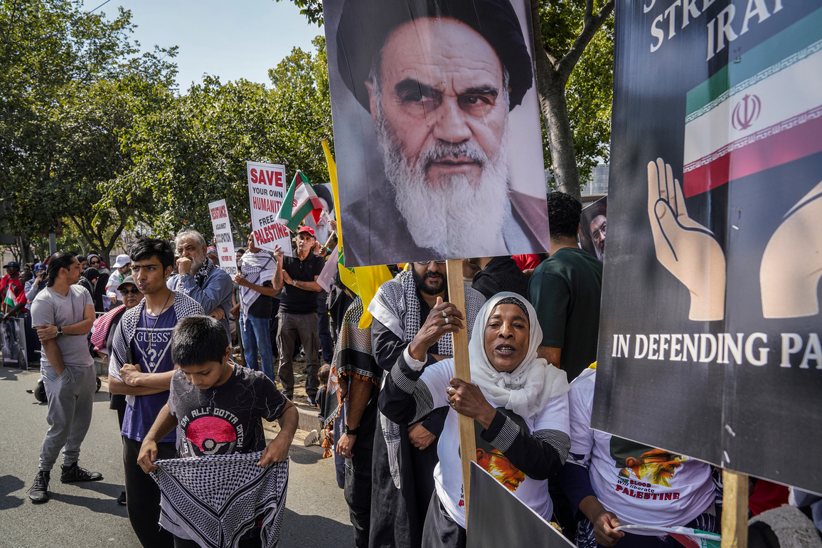 SOUTH AFRICA-JOHANNESBURG-U.S.-ISRAELI ATTACKS-PROTEST