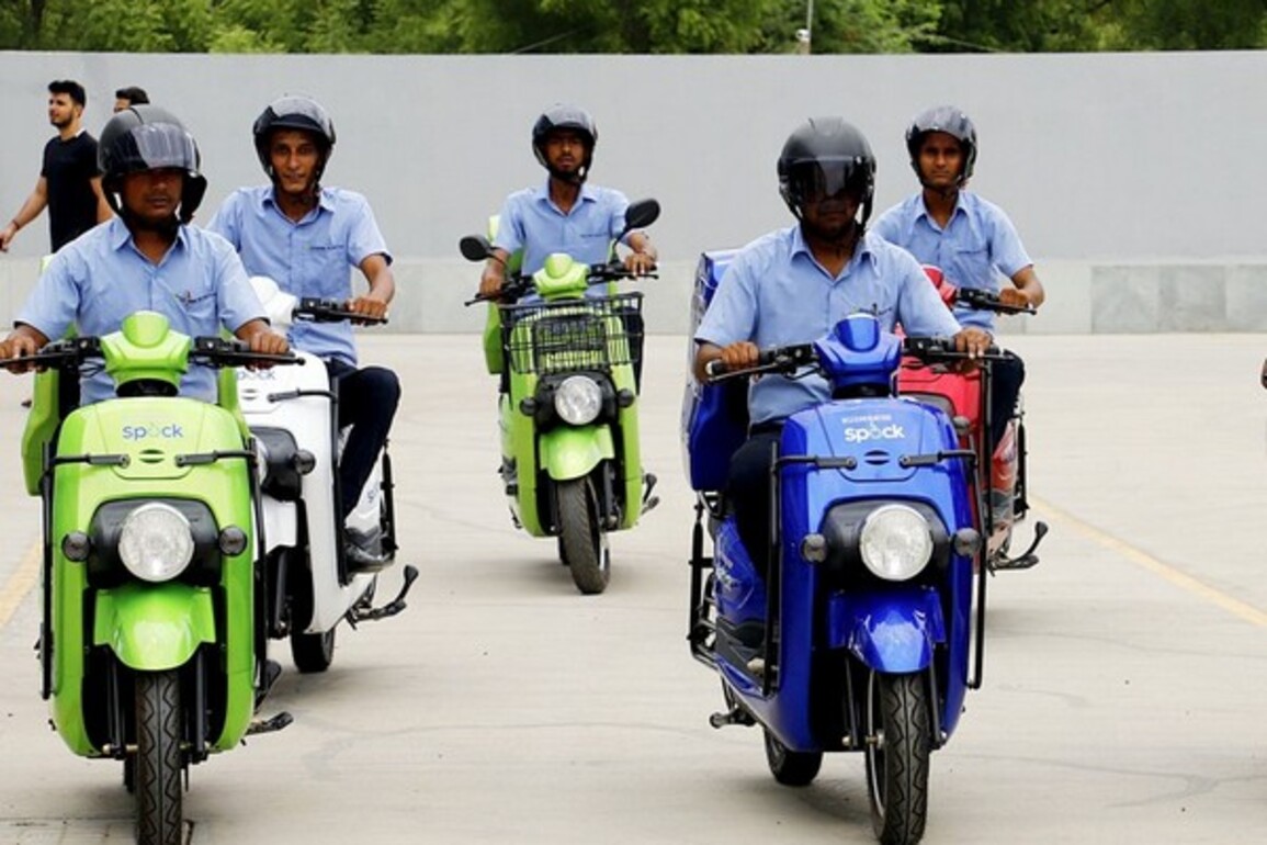 States offering financial assistance lead in 2-wheeler EV adoption: RBI