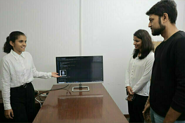 Bengaluru School Girl's Innovative Prototype Can Be a Blessing for Cancer Patients in Future