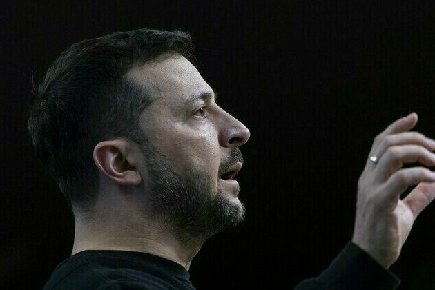 Zelensky re-offers to quit in exchange for NATO green light
