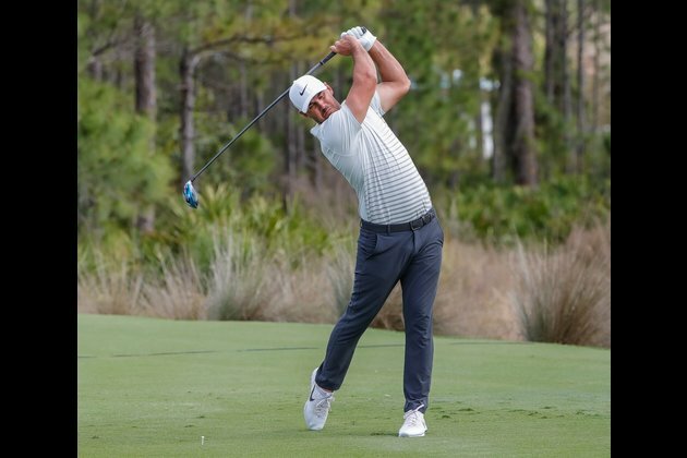 Brooks Koepka takes second-round lead at WGC