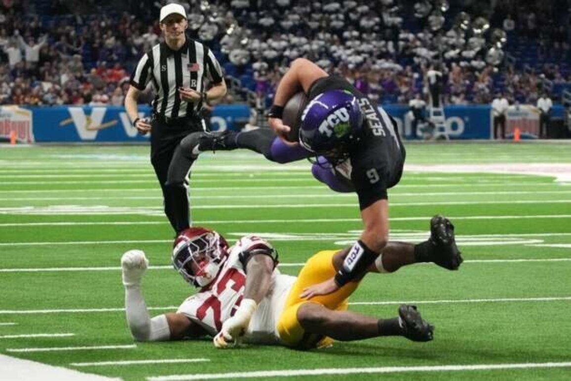 Jeremy Payne's OT jaunt lifts TCU past No. 16 USC in Alamo Bowl