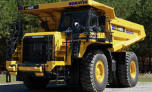 Komatsu HD605-10