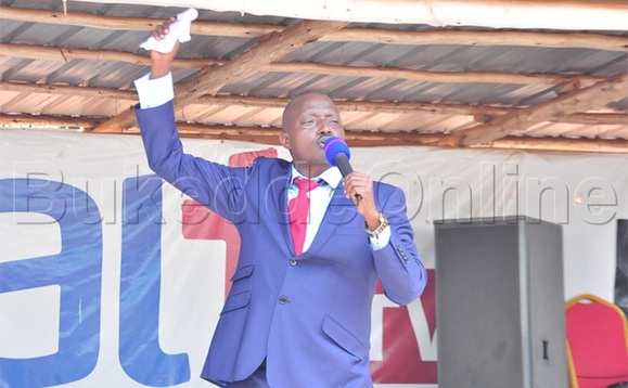 Musumba Bugingo ng'ali ku Ktuuti abuulira ku ssekukkulu Musumba Bugingo ng'ali ku Ktuuti abuulira ku ssekukkulu