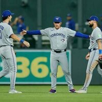 Fresh off rout, Blue Jays vie for series win vs. Rockies