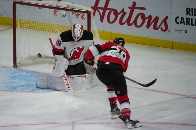 Hurricanes seek strong start in hosting Devils