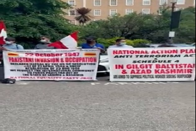 Protest held outside Pakistani High Commission in London