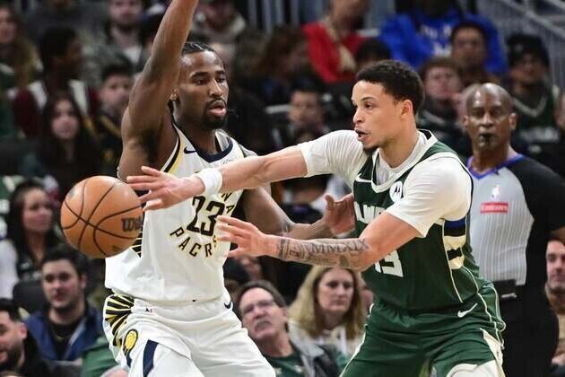 Bucks build big lead, then hang on to top Pacers