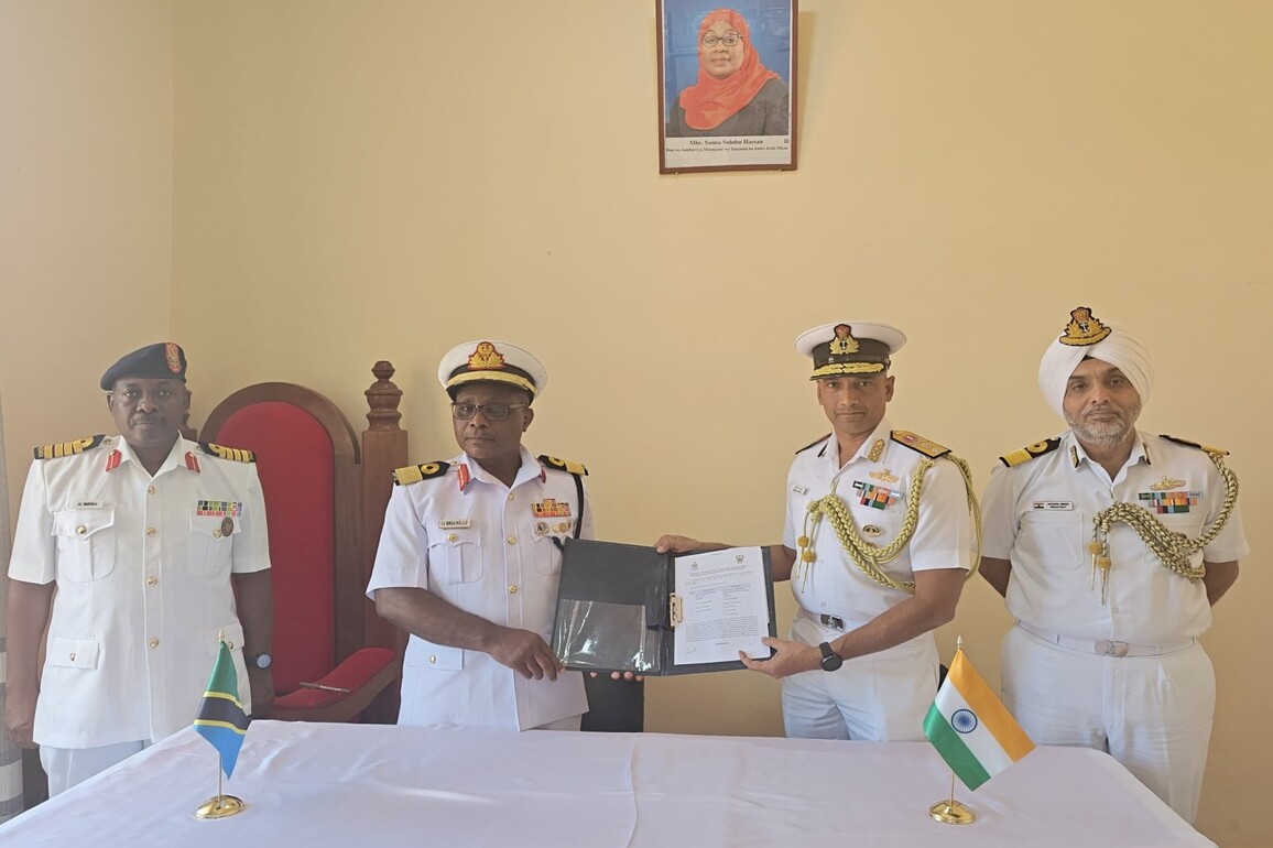 Indian, Tanzania Navy officials discuss bilateral maritime engagements