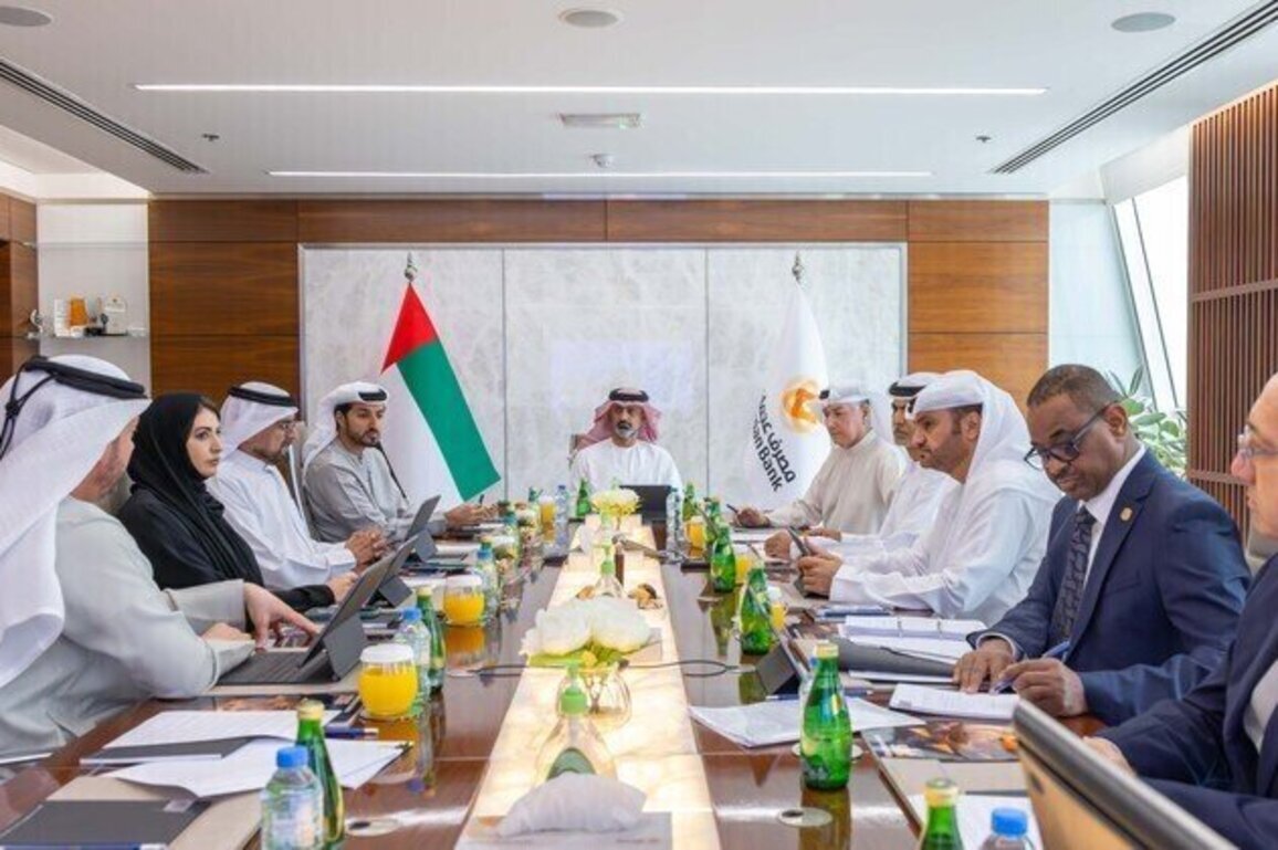 Ammar Al Nuaimi chairs Ajman Bank Board meeting