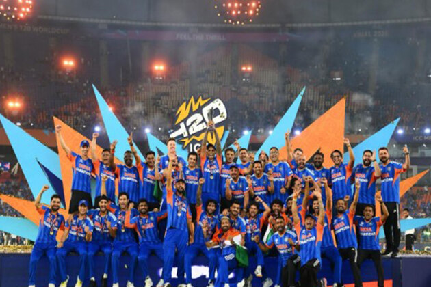 "Intensity with a smile is a killer combo": Dhoni's hilarious remark on Gambhir after T20WC win