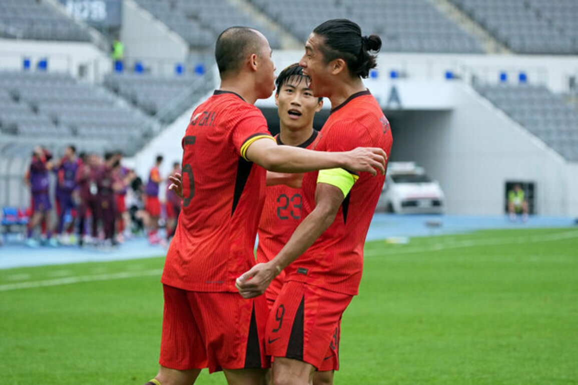 China beat China's Hong Kong 1-0, finish third at East Asian Cup