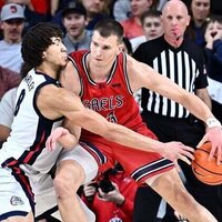 Graham Ike stars in return as No. 6 Gonzaga handles Saint Mary's