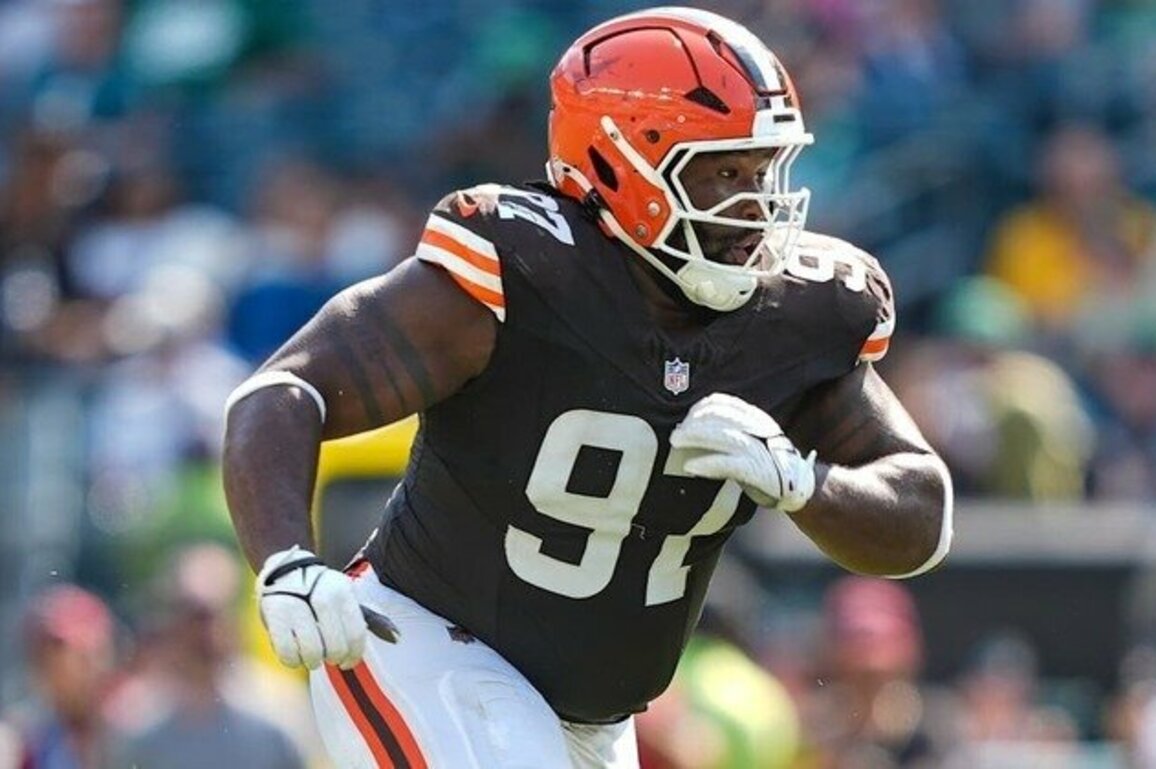 Jets Acquire DT Jowon Briggs from the Browns